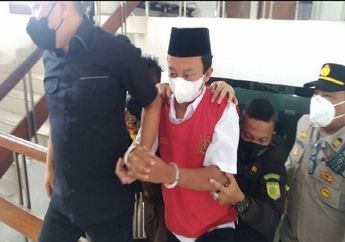 'Ini adalah Sejarah', Herry Wirawan Guru Ngaji yang Cabuli Belasan Santriwati di Garut Divonis Mati, Keluarga Korban Lega Tiada Tara Perjuangan Mencari Keadilan Terbayarkan