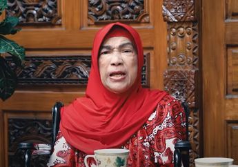 Kuburan Dorce Gamalama Ambles Gegara Hujan, Pihak Keluarga Kemana?