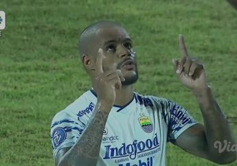 Dua Kali Bola Nemu, Skenario Sepak Pojok Marc Klok-David Da Silva Bawa Persib Permalukan Persija