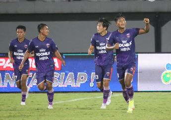 Hasil Liga 1 - Gol Telat Kasim Botan Selamatkan Persita dari Kekalahan Lawan Persik