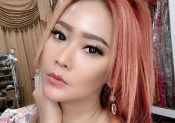 Bak Berbanding Terbalik dengan Rumah Berlapis Emas Miliknya, Tengok Ruang Kerja Inul Daratista yang Jadi Tempatnya Hasilkan Duit, Sederhana dan Tak Neko-neko!