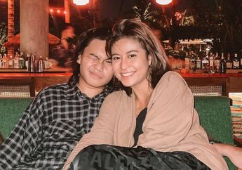 'Nggak Usah Ngepost Kalo Dilamar, Bisa Jadi Itu Prank', Awkarin Mendadak Dikabarkan Putus dari Gangga Kusuma Pasca 4 Bulan Tunangan, Begini Curhatan sang Selebgram