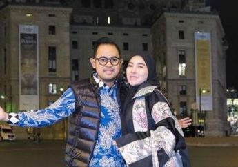 BERITA TERPOPULER: Penghasilan Juragan 99 yang Sebenarnya Akhirnya Terbongkar, hingga Keluarga Dorce Gamalama yang Mendadak Minta Surat Wasiat Dibacakan