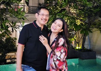 Bambang Trihatmodjo Sukses Rajai Gurita Bisnis hingga Kekayaannya Tembus Rp 28 Triliun, Tengok Kondisi Ruang Keluarga Rumah Artis Mayangsari, Megah Bak Istana!