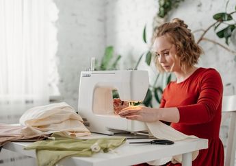 Arti Mimpi Menjahit Pakaian Baru, Ternyata Jadi Pertanda Baik Ini Lho, Simak Penjelasannya