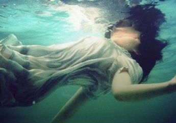 Arti Mimpi Jatuh ke Sungai Bisa Jadi Pertanda Baik dan Buruk, Mulai dari Cita-cita yang Tercapai Hingga Alami Kesengsaraan