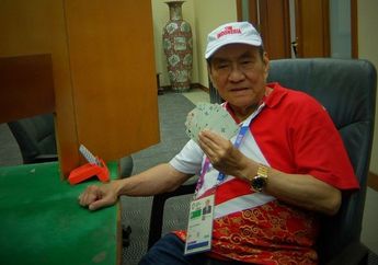 The Real Sultan! Tak Goyah dengan Fenomena Crazy Rich Pamer Kekayaan, Sosok Orang Paling Kaya Indonesia Ini Malah Getol Sembunyikan Identitas Demi Bisa Menikmati Hobinya Makan di Pinggir Jalan