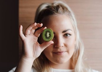 Efektif Mencerahkan Kulit, Berikut 5 Manfaat Buah Kiwi untuk Kecantikan dan Cara Penggunannya