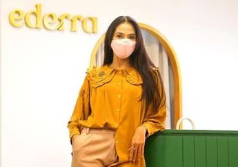 Pantas Selevel Bos Telkom Asal Belanda Kecantol Pesonanya, Intip Paras Molek Artis Legend di Sinetron 'Si Doel Anak Sekolahan' Ini, Tetap Mulus dan Anggun di Usia 47 Tahun