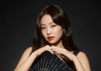 Jennie BLACKPINK Unggah Potret Cantiknya dengan Rambut Baru Warna Oranye, Netizen: Mau Comeback Ya?