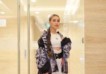 Penampilan Ayu Ting Ting Jelang Idul Fitri 2022 Makin Cantik Bak Artis Korea, Mantan Istri Enji Baskoro Justru Dibilang Mirip Lucinta Luna, Tengok Gayanya!