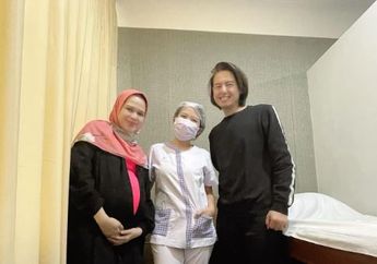 'Gak Sabar Ketemu Adek', Roger Danuarta dan Putra Sulungnya Kompak Minta Doa dari Netizen, Cut Meyriska Bakal Segera Melahirkan Calon Anak ke-2 Nih