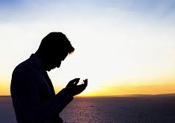 Jangan Sampai Terlewatkan di Bulan Ramadan 2022, Baca Kumpulan Doa untuk Ketenangan Hati, Kebahagiaan, Serta Keberkahan Dunia dan Akhirat