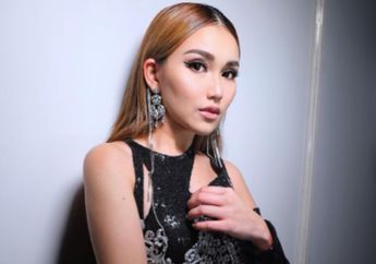 Rela Banting Tulang Sendirian saat Bulan Ramadan Demi Kumpulkan Pundi-pundi Rupiah untuk Hidupi sang Putri Semata Wayang, Ayu Ting Ting Kini Justru Drop, Kondisi sang Biduan Diungkap Sahabat