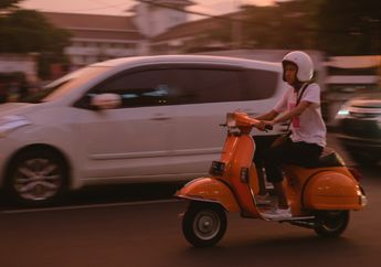 Naik Sepeda Motor, Emak-emak Ini Nekat Masuk Tol Pekanbaru-Dumai, Dikejar Petugas Malah Balik Lawan Arus Gara-gara Gugup