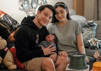  Sudah Makin Besar, Berikut 5 Potret Ketampanan Anak Billy Davidson yang Disebut-sebut Netizen Mirip Oppa-oppa Korea, Gantengnya Bikin Susah Kedip!