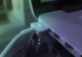 Jangan Lagi Charge Laptop Padahal Sudah Penuh, Ini Dampaknya