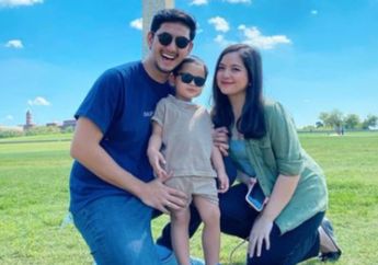 Rayakan Lebaran Idul Fitri 2022 di Amerika, Intip Penampilan Kompak Keluarga Kecil Tasya Kamila, Gaya sang Putra Justru Bikin Netizen Gemas