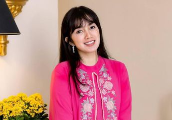 Dikenal Sering Tampil Apa Adanya, Intip Perbandingan Gaya Sederhana hingga Mewah Ussy Sulistiawaty yang Bak Langit dan Bumi: Ijah vs Nyonyah!