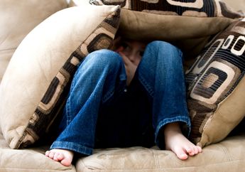 Curhat ke Media Sosial Gegara Kesal Lihat Keluarga yang Diamkan Anak Tantrum, Netizen Ini Justru Jadi Sasaran Hujatan: Belum Tau Rasanya Jadi Emak!