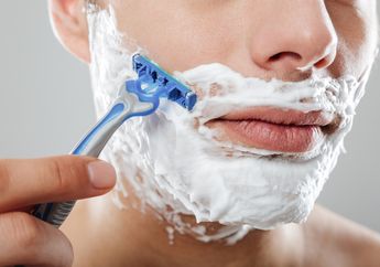 Pisau Cukur Tumpul Bisa Kembali Tajam Seperti Baru Pakai Cara Murah Meriah ini, Hasilnya Rapi dan Mulus!