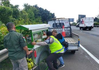 Heboh Tukang Bakso Dorong Gerobak Sampai Masuk Jalan Tol Jakarta-Tangerang KM 12, sang Pedagang Ngaku Kesasar hingga Diselamatkan Polisi, Begini Kronologisnya