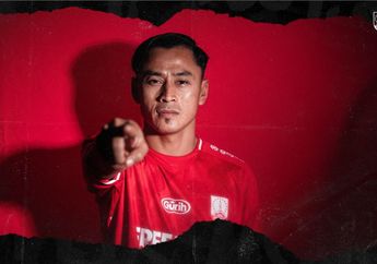 Samsul Arif Sudah Berusia 37 Tahun Tapi 'Pakewuh' Sama Fabiano Beltrame, Penalti Persis Solo Terbuang Sia-sia