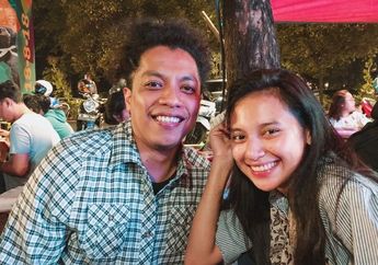 Setahun Lebih Menanti, Akhirnya Arie Kriting dan Indah Permatasari Segera Dikarunia Anak Pertama, Begini Senyum Bahagia sang Pemain Film yang Hamil 5 Bulan! 