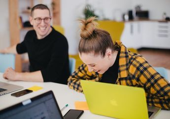 5 Shio Paling Ramah dan Mudah Bergaul, Pantas Hidupnya Selalu Bersemangat hingga Bikin Orang di Sekitarnya Nyaman