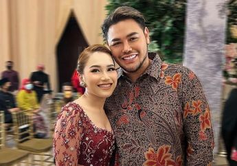 Ayu Ting Ting Foto Mesra Bareng Cowok Ganteng hingga Tampak Bersandar di Dada, Ivan Gunawan Beri Komentar Begini, Netizen: Mas Igun Lucu Kalau Cemburu