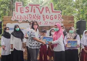 Turut Sambut HUT ke-205 Kebun Raya Bogor, Kompas Gramedia Salurkan Donasi Buku Sebagai Bentuk Kontribusi Meningkatkan Literasi