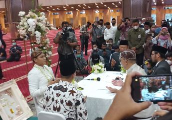 Ucap Ijab Kabul dalam Satu Nafas, Qausar Harta Yudana Resmi Menikahi Masayu Clara, Ketua MPR RI Bambang Soesatyo Jadi Saksinya