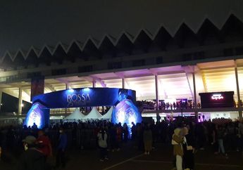 Usai 2 Tahun Pandemi, Akhirnya Rossa Gelar Konser 'Rossa 25 Shining Years', Begini Suasana Istora Senayan, Para Penonton Terlihat Antusias!