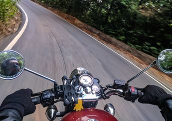 'Ujian Masuk Tim Sirkus' Jajal Tes Praktik Buat Dapatkan Surat Izin Mengemudi, Pria Ini Tak Bisa Kuasai Motor hingga Tabrak Pembatas, Netizen Sindir Pihak Berwenang