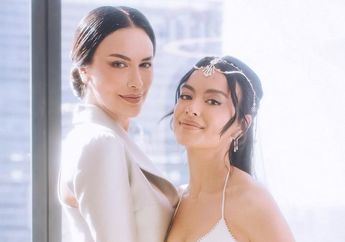 Selama Ini Dikenal Kompak, Intip Perbedaan Serta Persamaan Sophia Latjuba dengan Putrinya