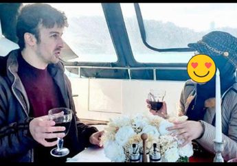 Lelah Menjanda 13 Tahun Lamanya? Penyanyi Lawas ini Kepergok Punya Gandengan Baru, Ternyata Seorang Pria Turki yang Gantengnya Kebangetan!