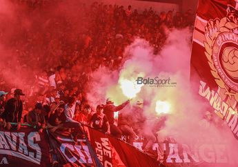 Penonton Dilarang Nyalakan Flare saat Piala Presiden 2022, PSSI Siapkan Sanksi Tegas Bagi Pelanggar