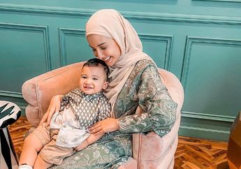 Terbaring Lemah di Ranjang Rumah Sakit, Zaskia Sungkar Mendadak Umumkan Kondisi Tubuhnya yang Melemah Gegara Kambuh, Istri Irwansyah Ternyata Derita Penyakit Ini!