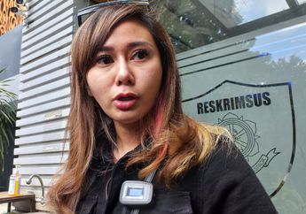 Medina Zein Ngaku Bipolar, Denise Chariesta Tagih Hasil Diagnosis, Sangsi Istri Lukman Azhari Idap Gangguan Kejiwaan