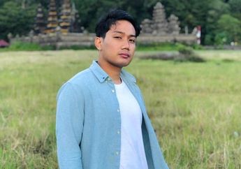 Ternyata Didampingi Sosok Ulama Besar, Ridwan Kamil Mandikan hingga Kafani Putra Tercinta Sesuai Syariat Islam Dituntun Salah Satu Pemuka Agama Ternama di Swiss, Begini Sosoknya!