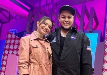 Mantan Pacar Rasa Sahabat, Ivan Gunawan Getol Promosikan Konser Rossa 25 Shining Years hingga Beberkan Harga Tiketnya, Perlu Rogoh Kocek Segini Jika Mau Nonton