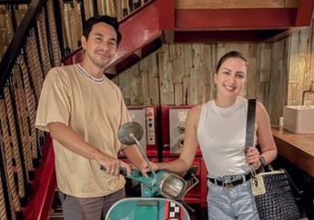 'Kita Tak Sempurna', Rayakan 15 Tahun Pernikahan, Darius Sinathrya Tulis Pesan Penuh Haru untuk Donna Agnesia