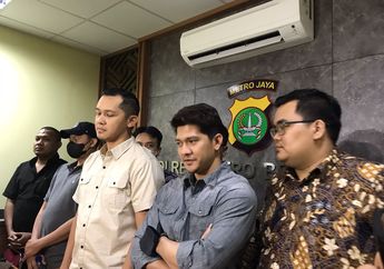 Iko Uwais Upayakan Damai dengan Sosok Desainer Interior, Berlangsung Alot?