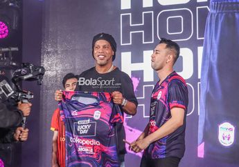 Link Live Streaming Trofeo Ronaldinho - Kesempatan Sekali Seumur Hidup Main Bareng Pemain Terbaik Dunia