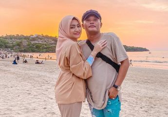 Muak Dituduh Nikahi Sule Demi Incar Harta, Nathalie Holscher Curhat Nasibnya yang Sudi Ikut Banting Tulang Cari Cuan : Nggak Mau Banyak Meminta