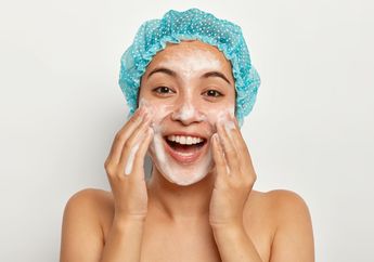 4 Rekomendasi Sabun Cuci Muka Untuk Kulit Glowing yang Murah Meriah, Harga di Bawah Rp50 Ribu Aja!