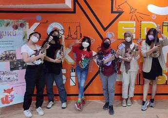 Belajar Ukulele Asyik Bersama UKUiki di Mula Indonesia