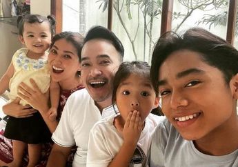 Bikin Bergidik Ngeri! Penampakan Kuntilanak Merah Terpampang Jelas di Kediaman Ruben Onsu, Sosoknya yang Terekam Kamera Bikin Seisi Rumah Jejeritan!