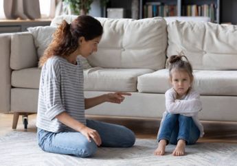 Waspada! Strict Parents Bisa Bawa Petaka untuk Tumbuh Kembang Anak, si Kecil Bakal Sering Bohong