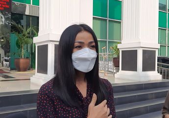 'Menguji Kesabaran', Kembali Kawal Sidang Penggelapan Aset yang Dilakukan ART Ibunda, Nirina Zubir Tak Puas